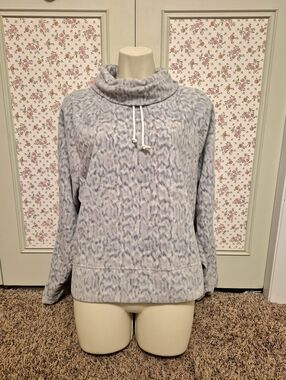 Old Navy Light Gray & Blue Animal-Print Cowl Neck Pullover Size XL